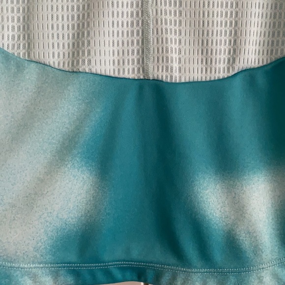 Nike Dry Fit shirt - Picture 5 of 8